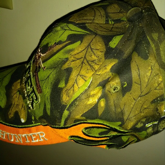 Men or boys bundle of hats 3 - Picture 6 of 8